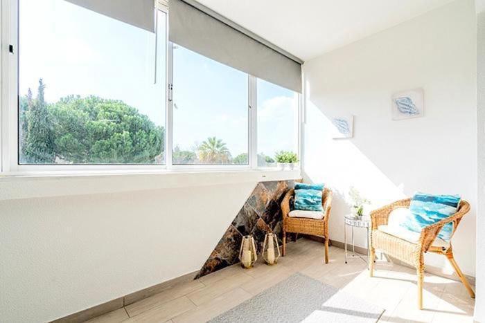 Spacious 1 Bed In Vilamoura, Fast Wifi & Pool Quarteira Exteriör bild